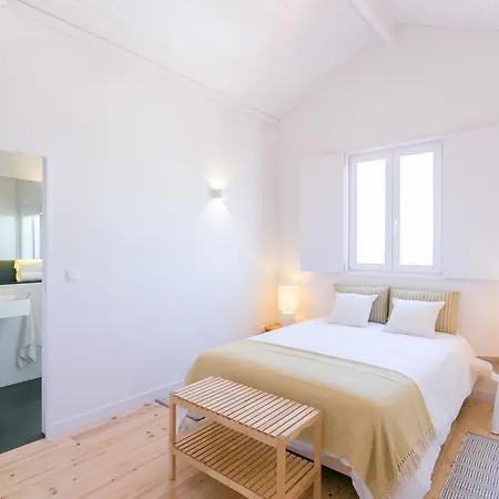 Liiiving In Foz Shore Apartment Porto