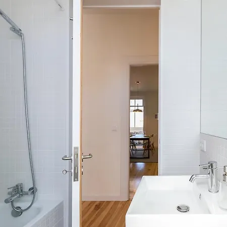 Liiiving In Foz Shore Apartment Porto